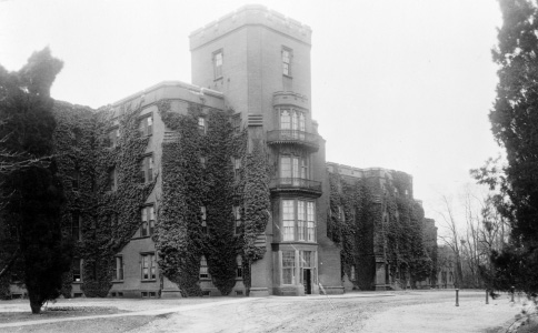 Saint Elizabeths Kirkbride Building